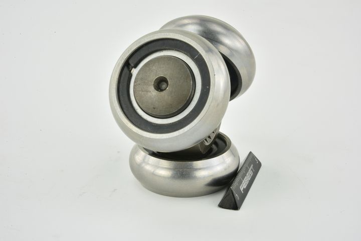 trikojo įvorė, kardaninis velenas