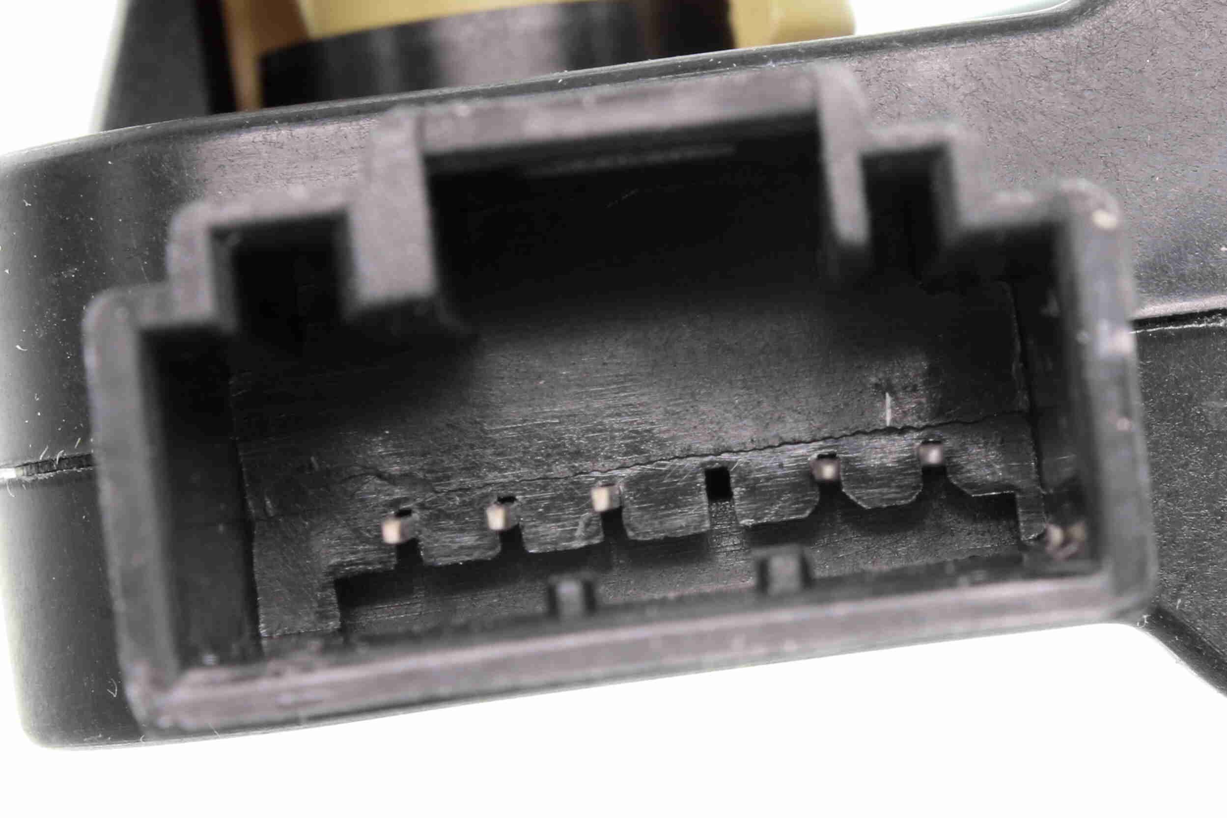 V10-77-1003_03.JPG