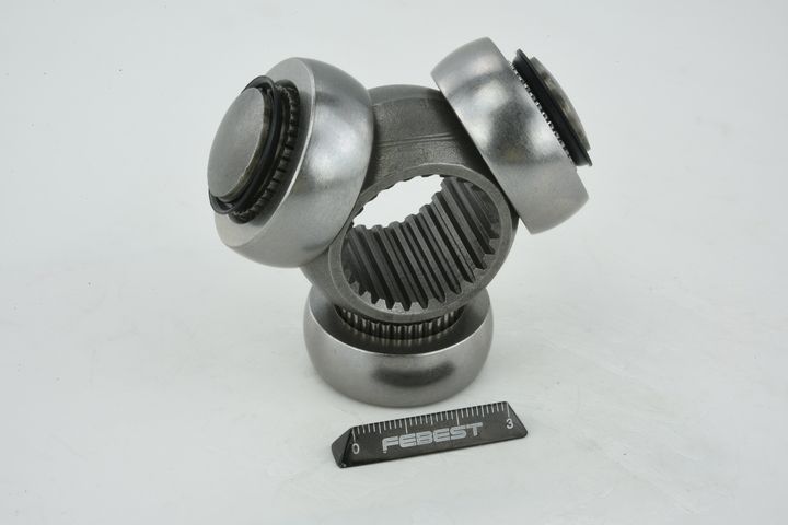 trikojo įvorė, kardaninis velenas