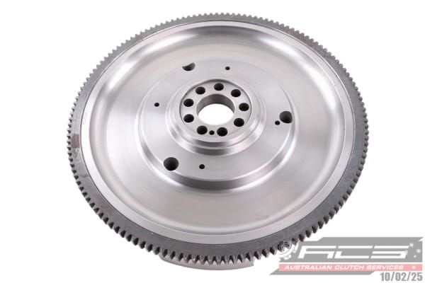 F/WHEEL & R/GEAR HINO EM100 - TecDoc 2