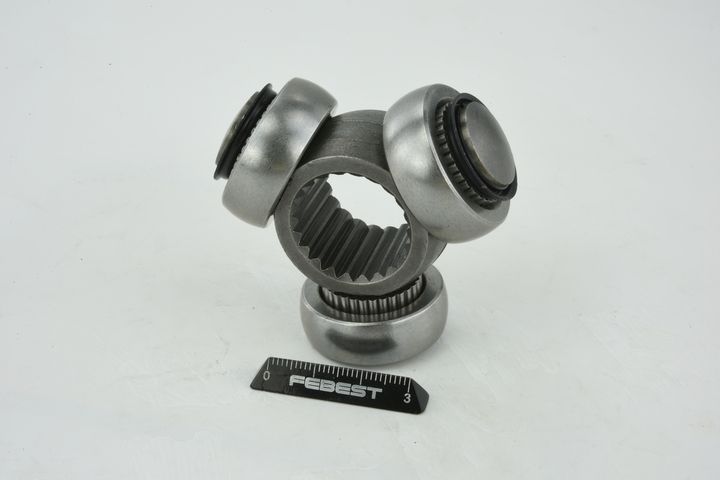 trikojo įvorė, kardaninis velenas