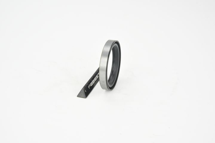 sandariklis, kardaninis velenas