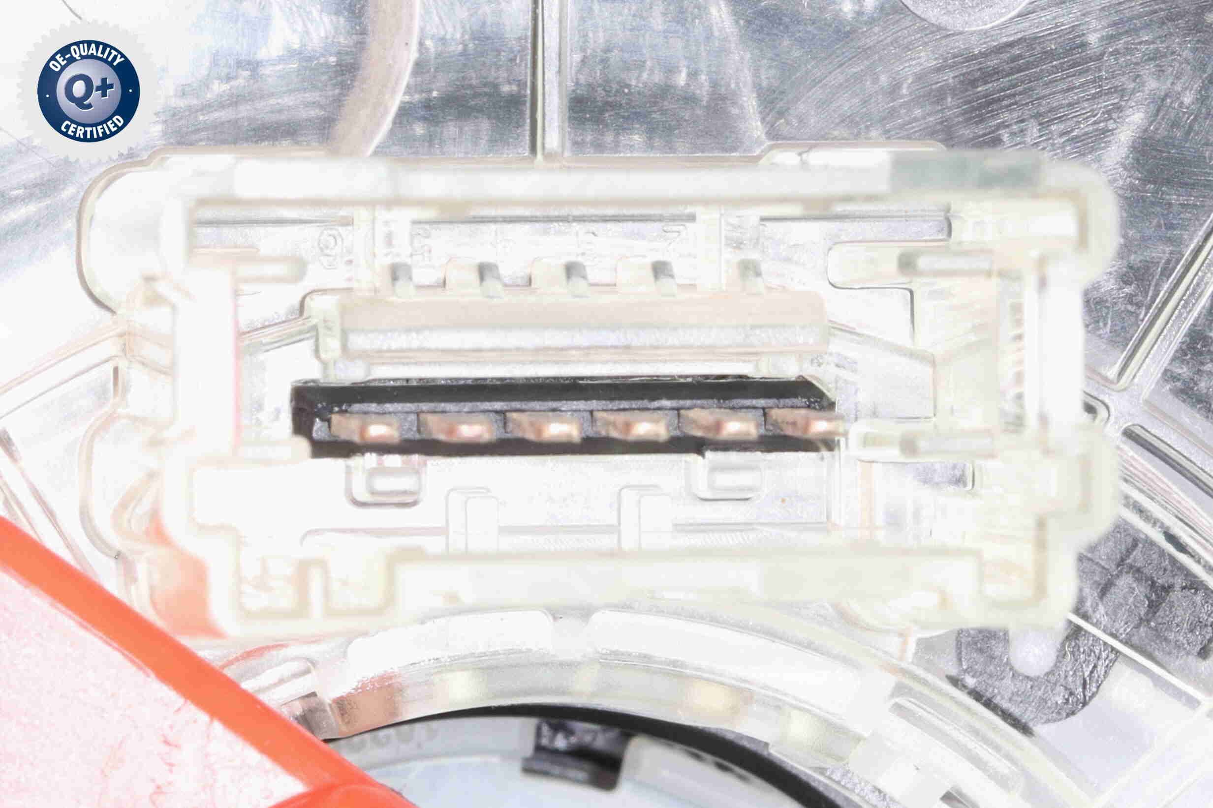 V58-80-0001_09.JPG