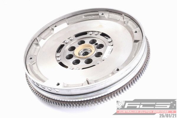 DMF MERCEDES 215mm CLUTCH - TecDoc 1