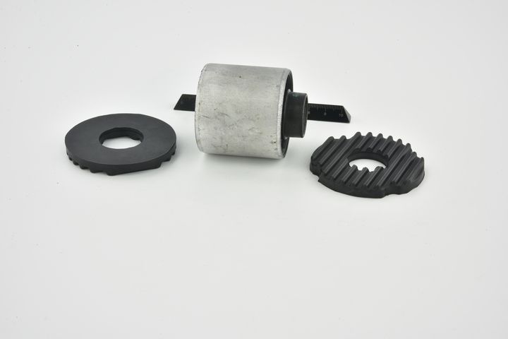 valdymo svirties/išilginių svirčių įvorė