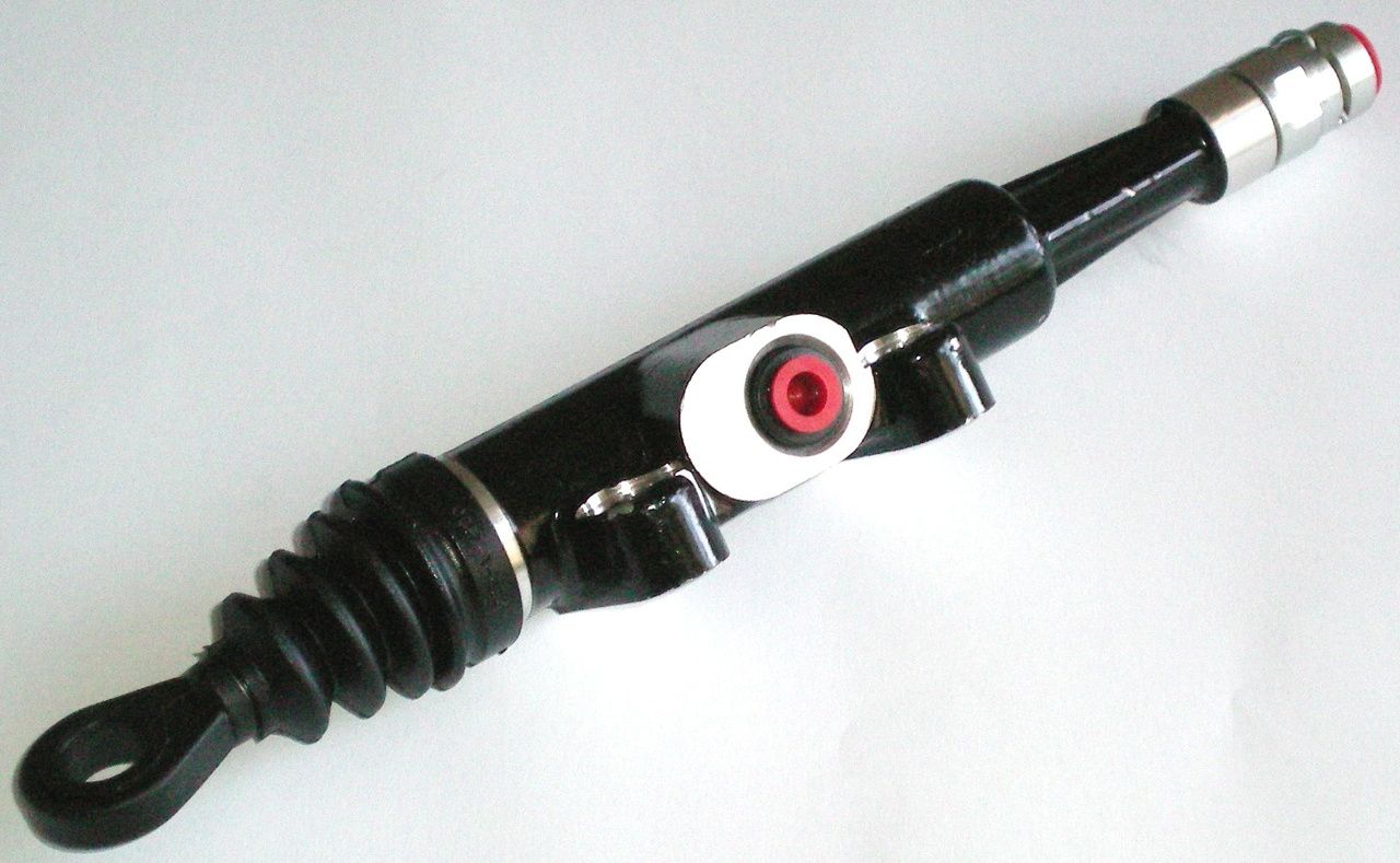 Geberzylinder, Kupplung