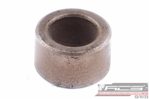 SPIGOT BUSH 17.1mm x 27mm x 16mm - TecDoc Only