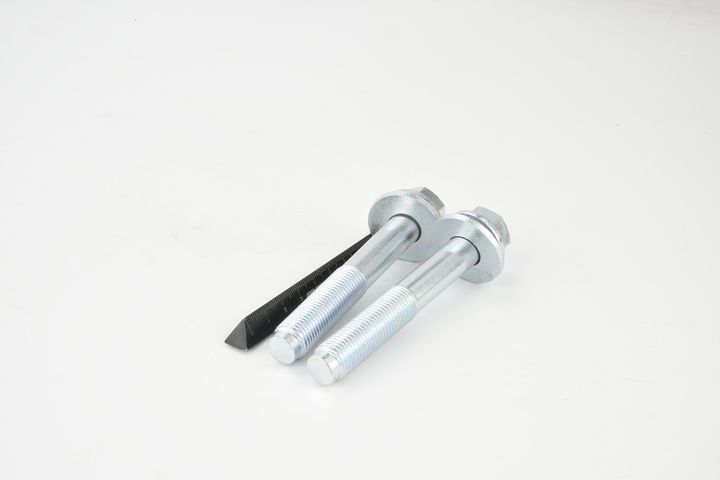 išvirtimo reguliavimo varžtas