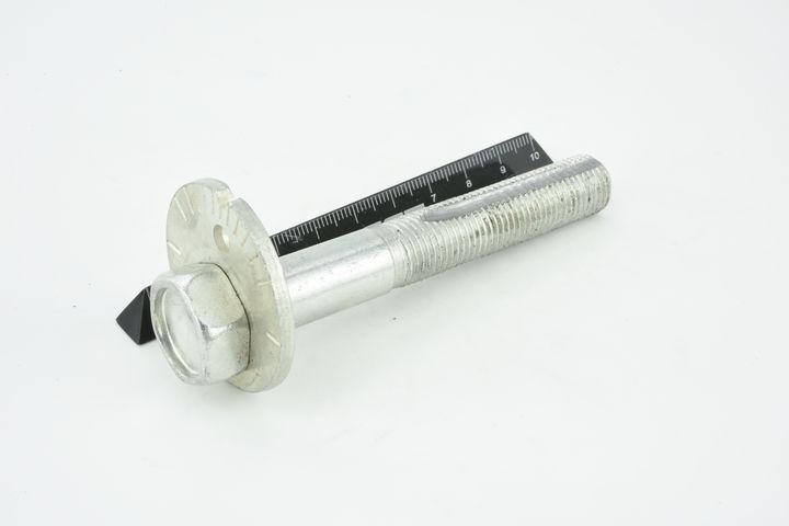 išvirtimo reguliavimo varžtas