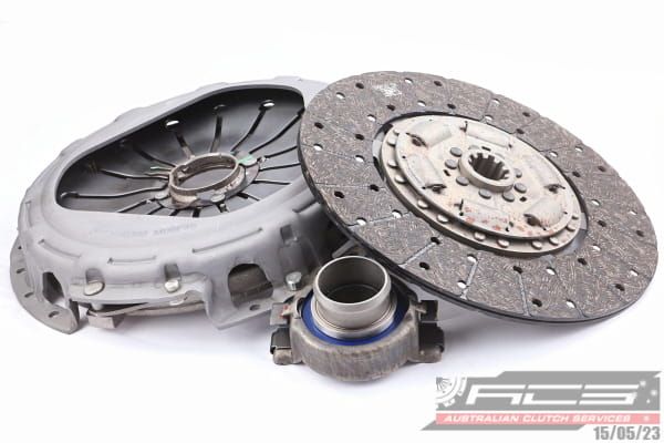 KIT COM IVECO ML150/170 E23 - TecDoc Only