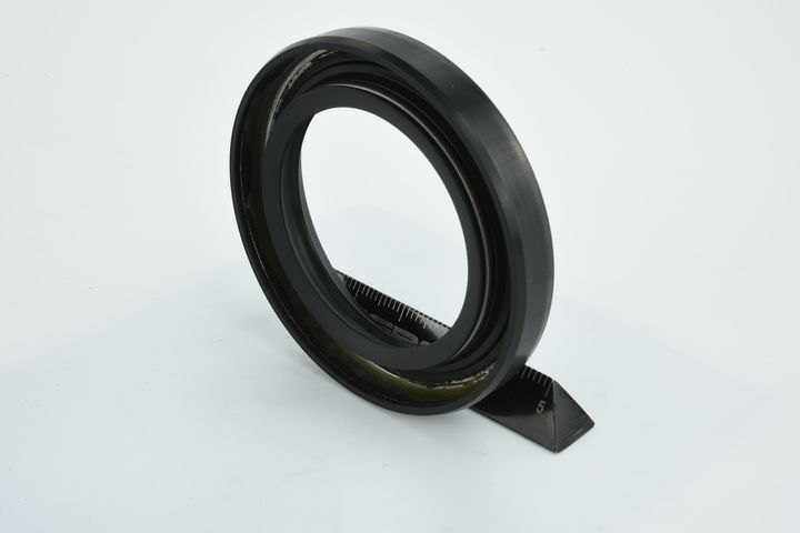 sandariklis, kardaninis velenas