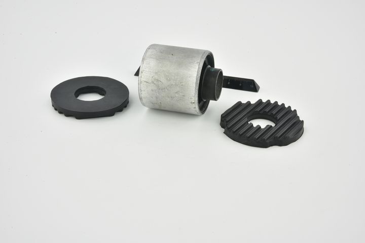 valdymo svirties/išilginių svirčių įvorė