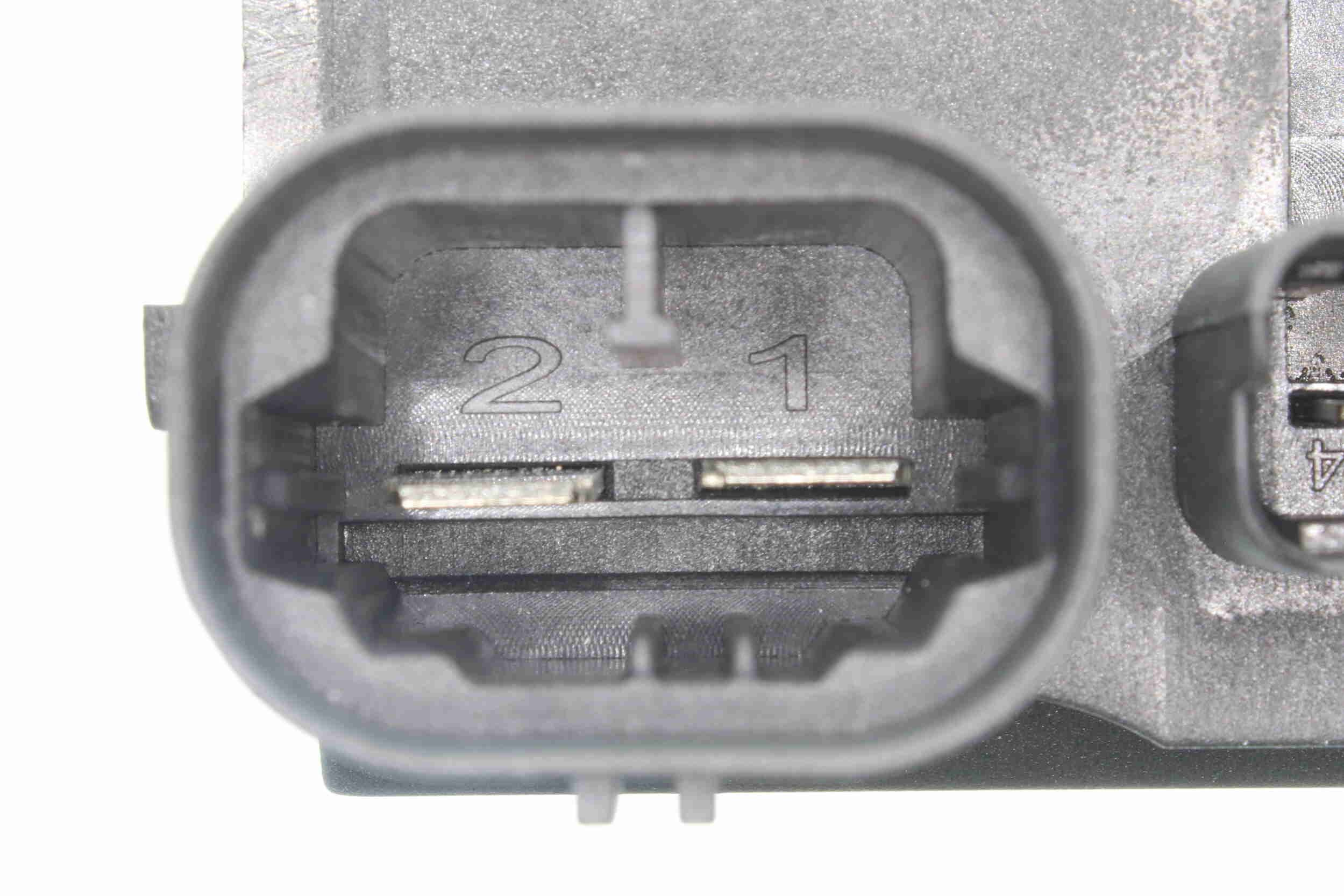 Vorwiderstand, Elektromotor (K&uuml;hlerl&uuml;fter)