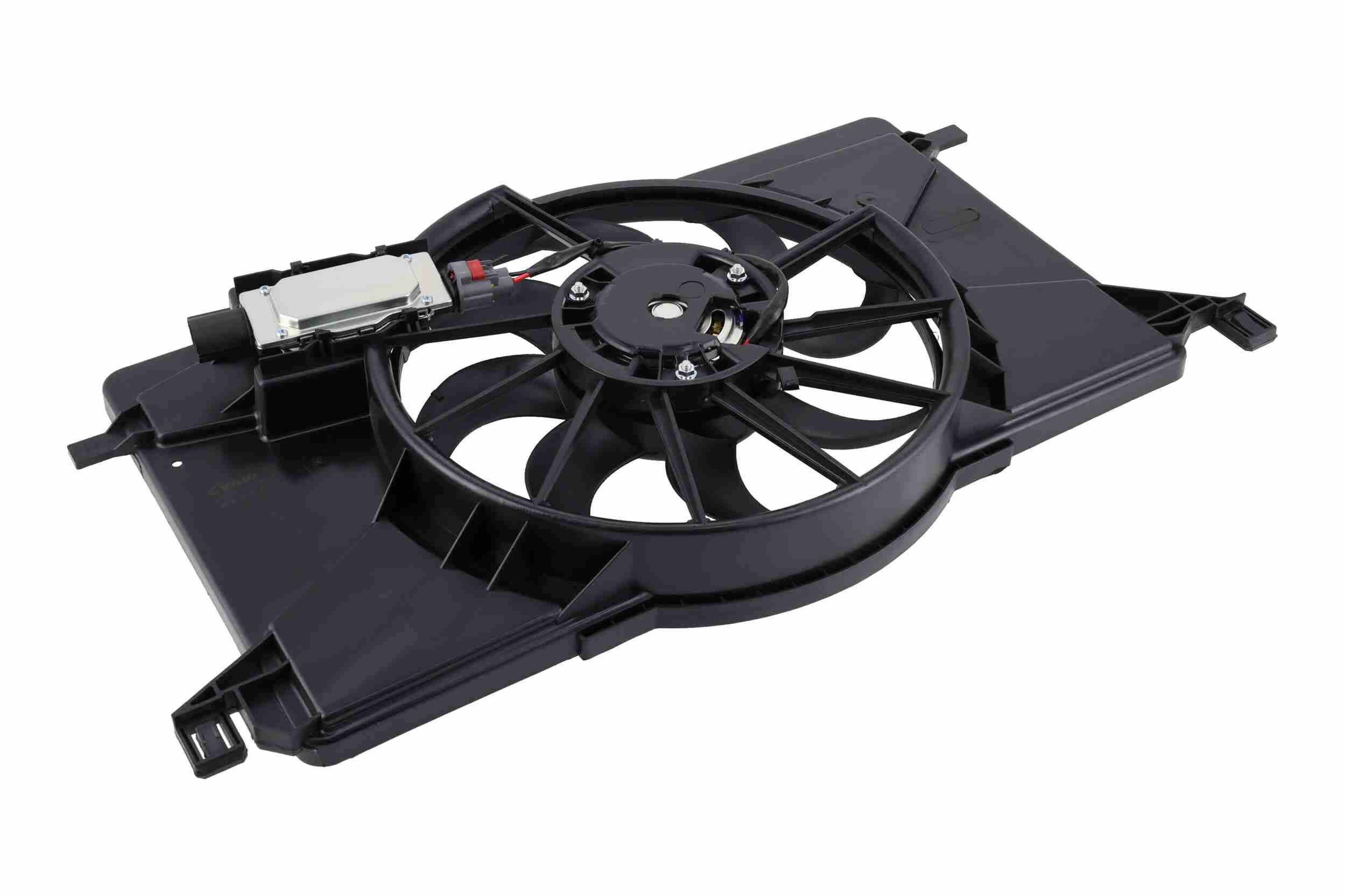 L&uuml;fter, Motork&uuml;hlung