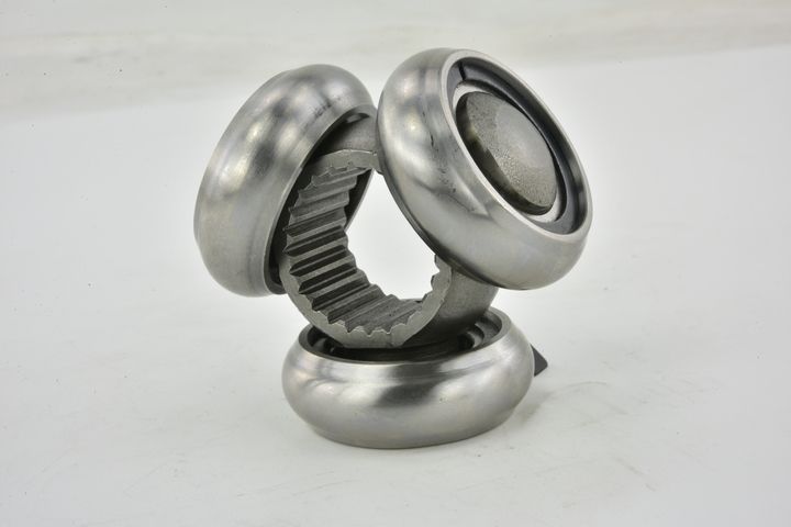 trikojo įvorė, kardaninis velenas