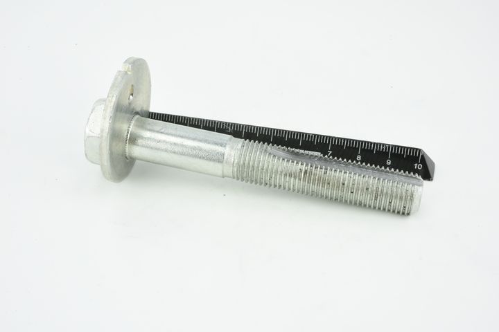 išvirtimo reguliavimo varžtas