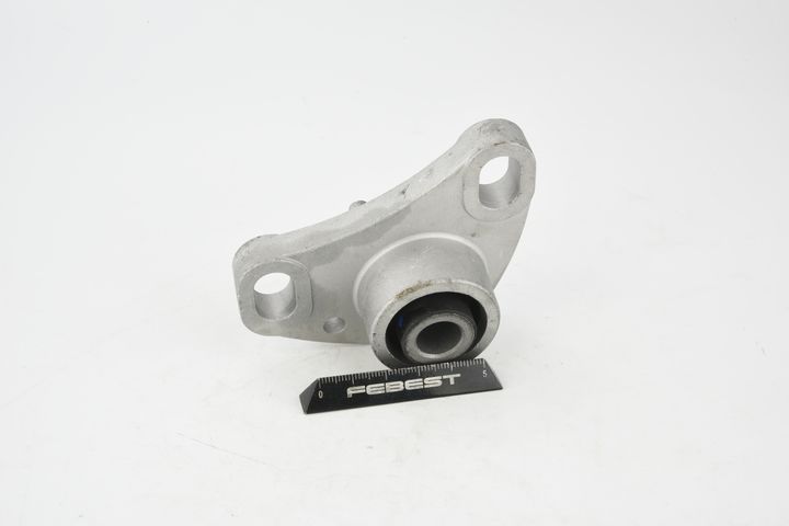 stebulės laikiklio įvorė