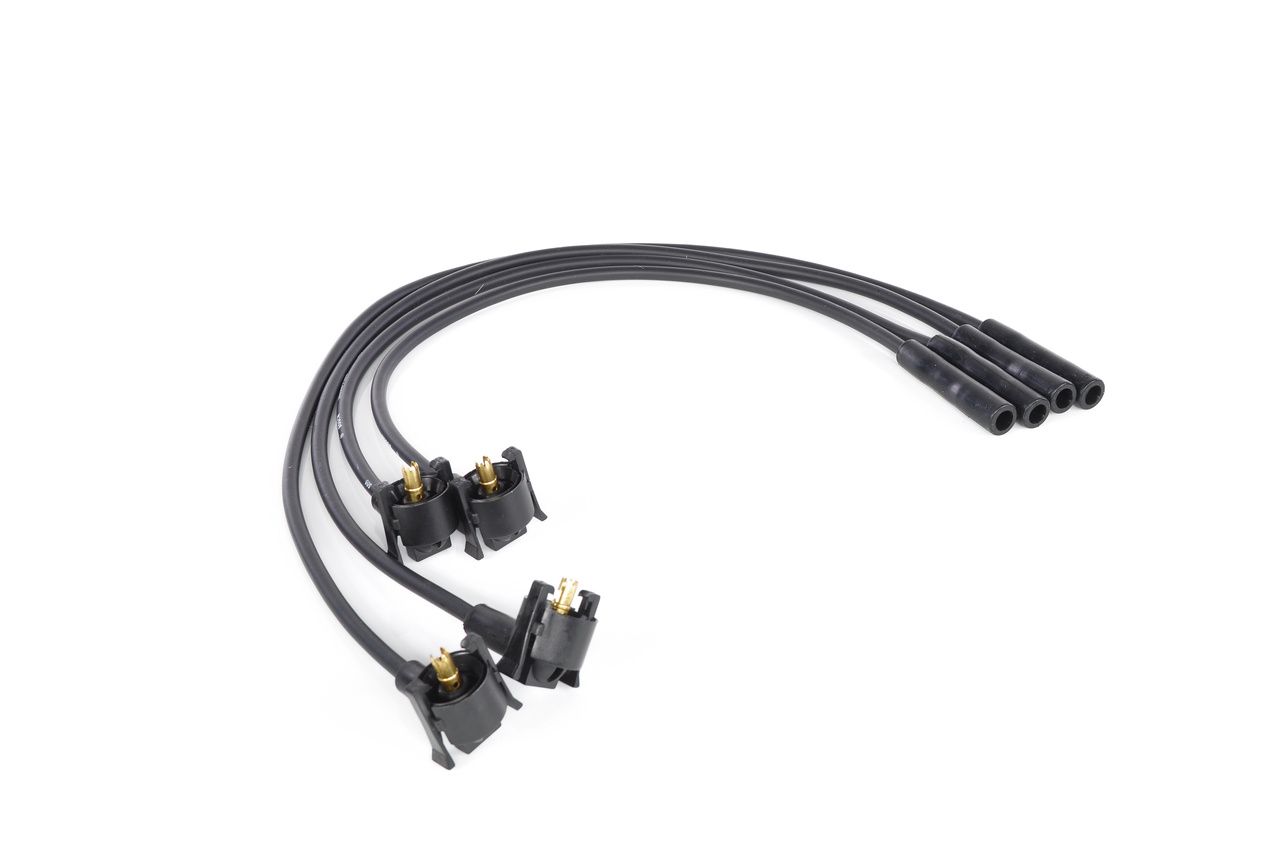 uždegimo laido komplektas