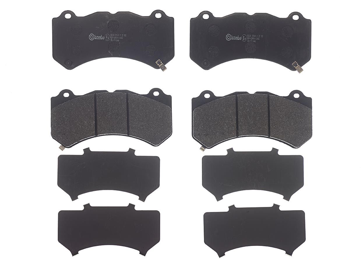 BREMBO P 37 018 - Bremsbelagsatz, Scheibenbremse PRIME LINE