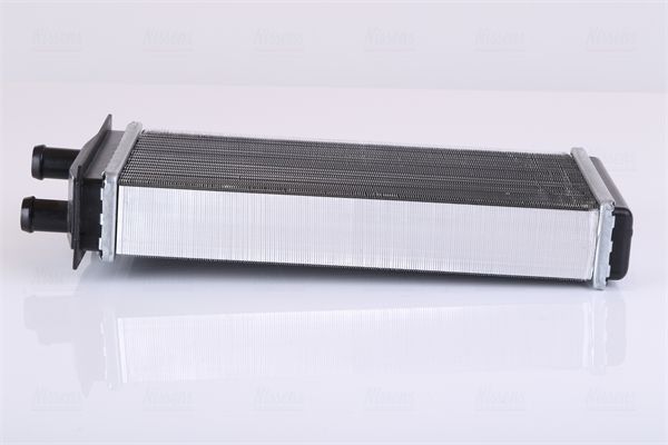 NISSENS_I73655-4.JPG