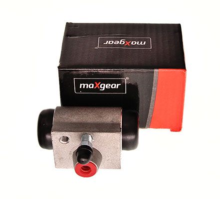 MGH-882_3_LARGE.JPG