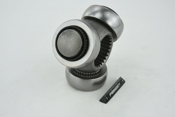 trikojo įvorė, kardaninis velenas