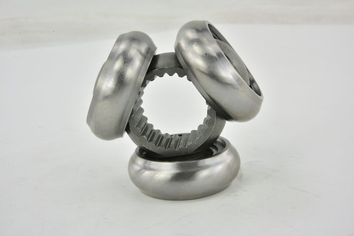 trikojo įvorė, kardaninis velenas