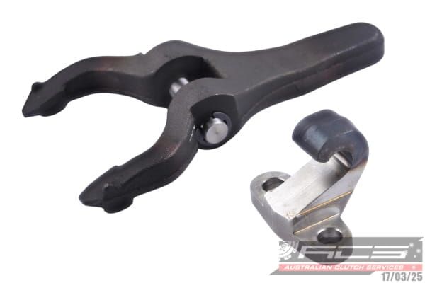 C/FORK KIT TOYOTA - TecDoc Only