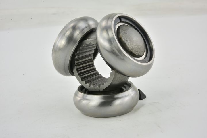 trikojo įvorė, kardaninis velenas