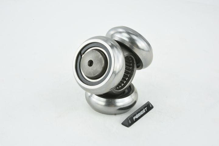 trikojo įvorė, kardaninis velenas