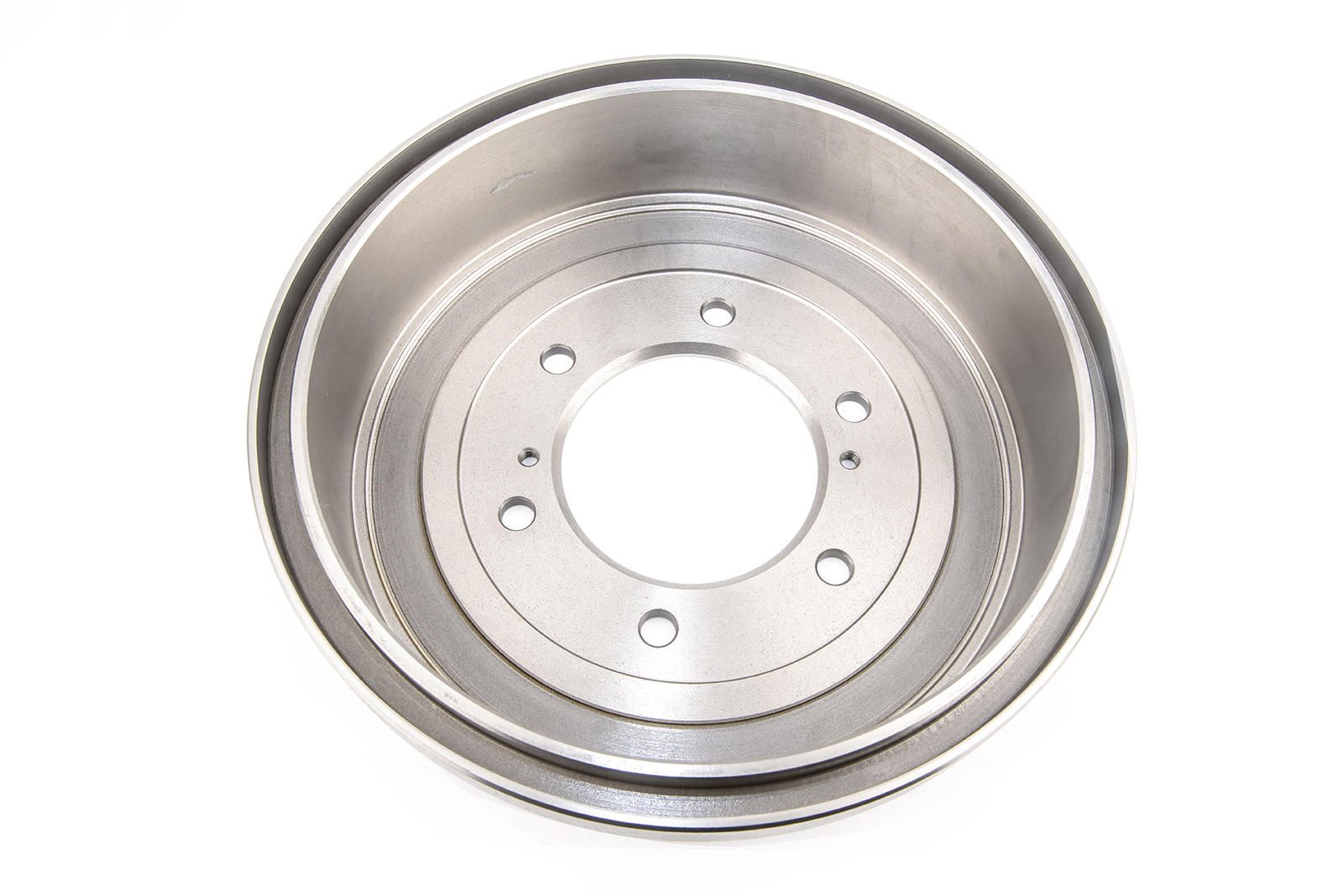 Drum [ Nissan Navara D21&22 Urvan E24 Elgrand E50 Mistral R20 Pathfinder D21 Terrano D21 86-09 ] - TecDoc 2