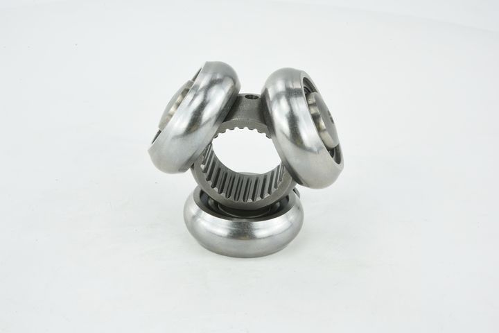 trikojo įvorė, kardaninis velenas