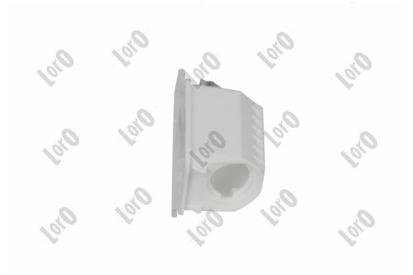 017-27-900-3-LQ.JPG
