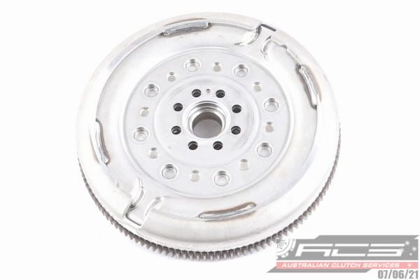 DMF VW GOLF/ SKODA OCTAVIA inc FWB - TecDoc 2