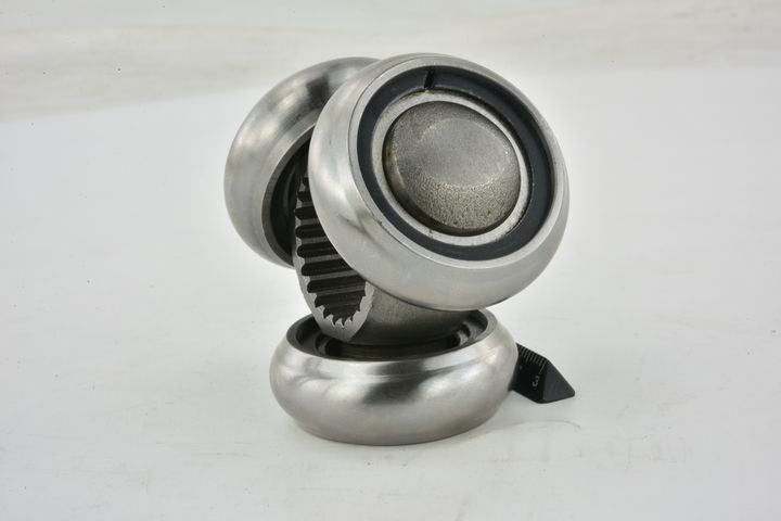 trikojo įvorė, kardaninis velenas