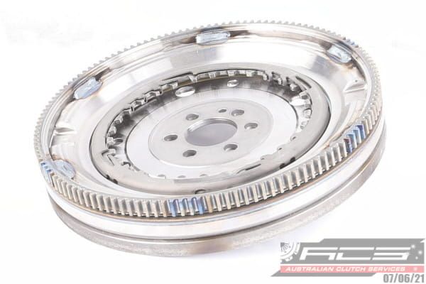 DMF SKODA VW, ENG CODE CAYC/BLS DSL DCT - TecDoc 1