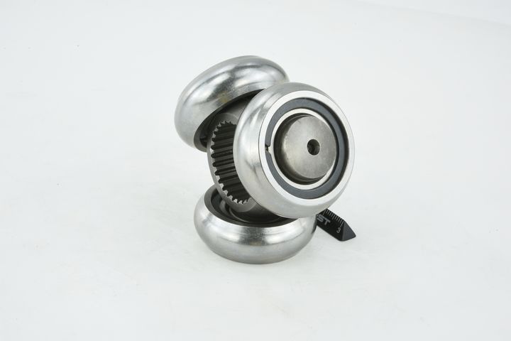 trikojo įvorė, kardaninis velenas