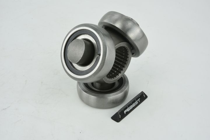 trikojo įvorė, kardaninis velenas