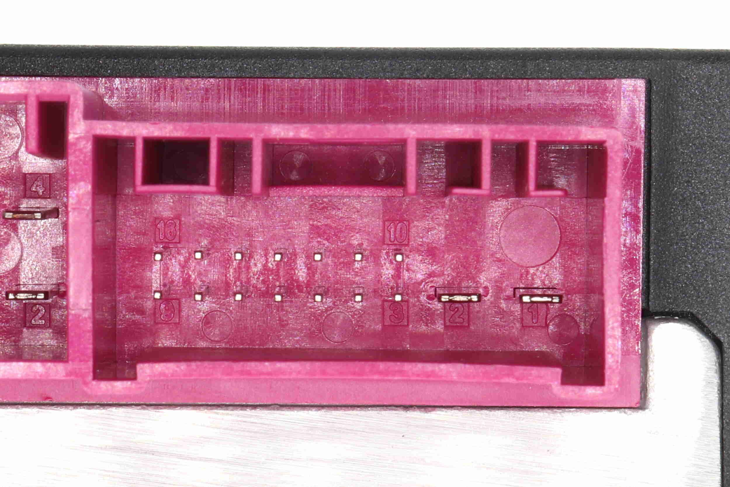 Steuerger&auml;t, Kraftstoffpumpe