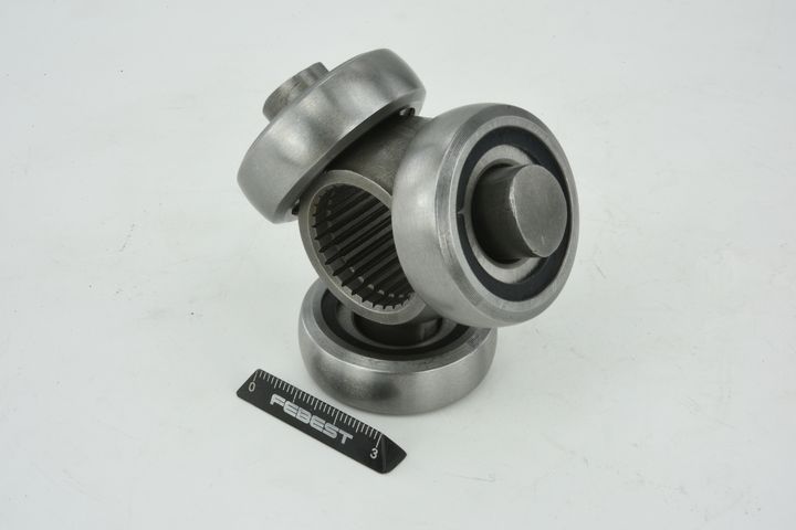 trikojo įvorė, kardaninis velenas