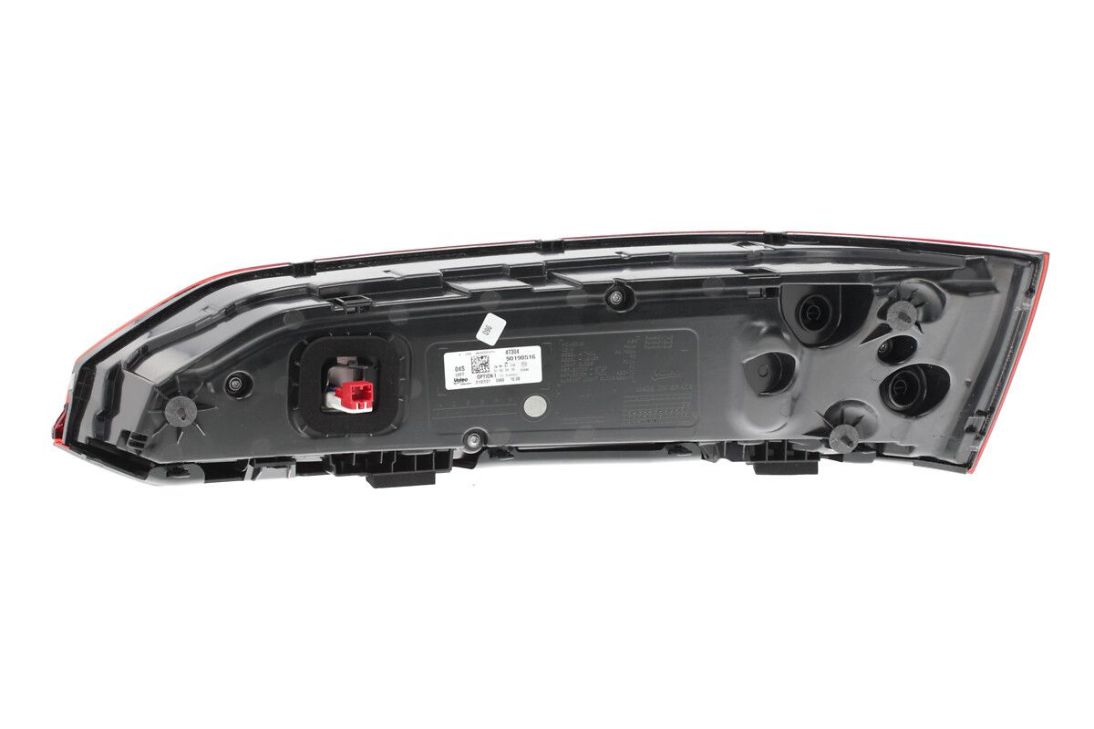 REAR LIGHT_047305_02.JPG