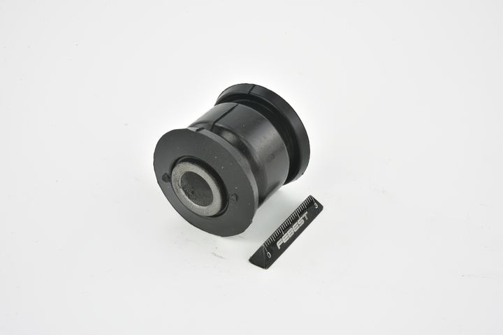 valdymo svirties/išilginių svirčių įvorė