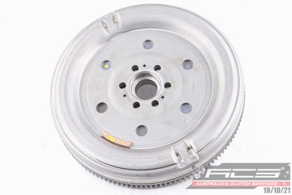 DMF VW TRANSPORTER 2.0L - TecDoc 2