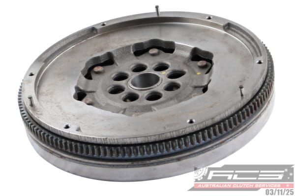 DMF AUDI TT RS - TecDoc 1