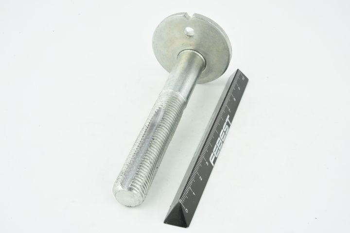 išvirtimo reguliavimo varžtas