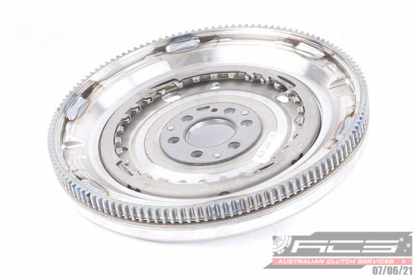 DMF AUDI SKODA VW, ENG. CAX# DCT - TecDoc 1