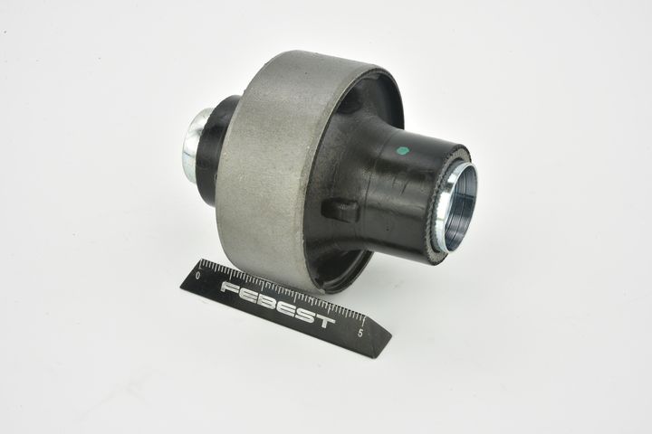 valdymo svirties/išilginių svirčių įvorė