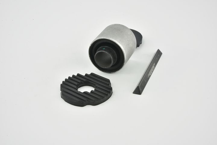 valdymo svirties/išilginių svirčių įvorė