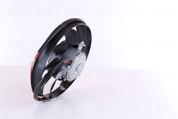 L&uuml;fter, Motork&uuml;hlung