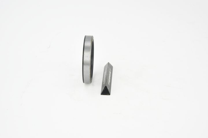 sandariklis, kardaninis velenas